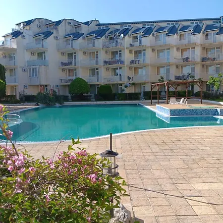 Rutland Bay 아파트 *